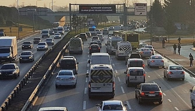 Bursada Hangi Yollar Trafiğe Kapalı - RayHaber