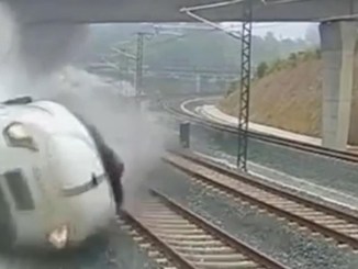 Fransada Tren Kazası Çok Sayıda Yaralı - RayHaber