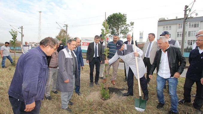 TÜVASAŞ’tan Fidan Dikme Kampanyasına Destek - RayHaber