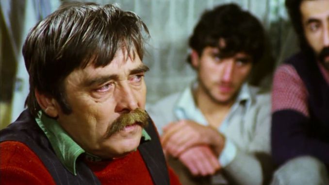 İhsan Yüce Kimdir? - RayHaber