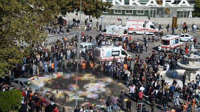 Tarihte Bugün : Ankara Garı Önündeki Patlamalarda, 109 Kişi Öldü - RayHaber