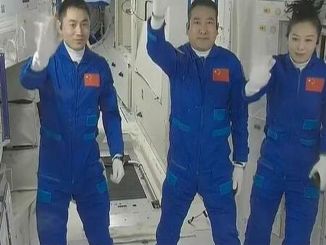 Shenzhou-13’ün Mürettebatı Çekirdek Modüle Girdi - RayHaber