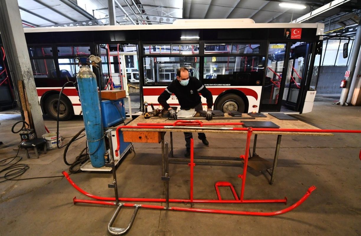 ESHOT Otobuslerine Tekerlekli Sandalye Ayari