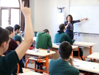 Uzman ve Başöğretmenlik Eğitim Programlarına Başvurular 1 Haziran'da Başlıyor - RayHaber