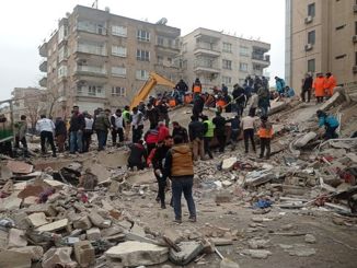 Deprem Toplumda Travmaya Yol Açabilir - RayHaber