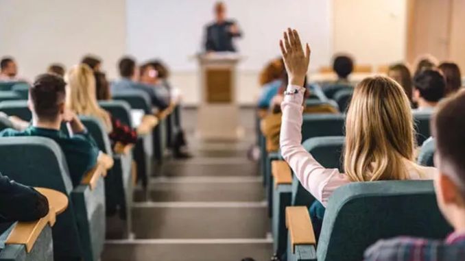 Hibrit Eğitim Nedir? Hibrit Eğitim Üniversitelerde Nasıl Olacak? - RayHaber