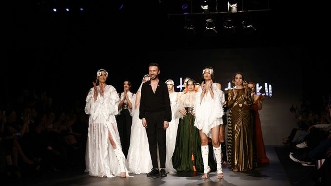 İzmir Fashion Week Sona Erdi - RayHaber