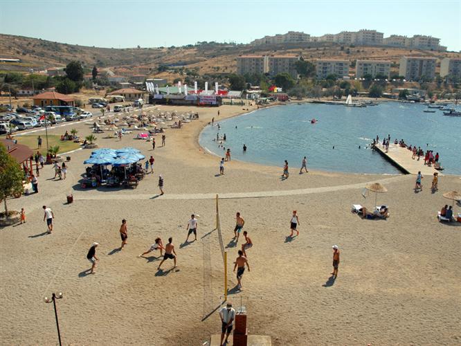 İzmir Foça'nın Denize Girilebilecek En Güzel Plajları - RayHaber
