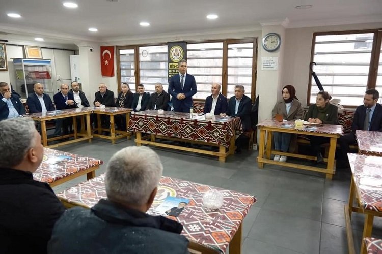 CHP Başakşehir Mahalle Ziyaretlerini Sürdürüyor - RayHaber