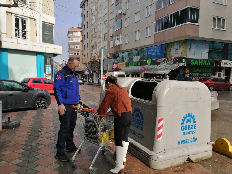 Kocaeli'de Tarihi Geçmiş Sütlere İmha! - RayHaber