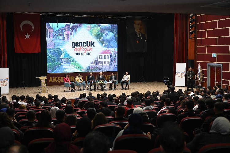 Başkan Altay Esnaf ve Gençlerle Buluştu - RayHaber