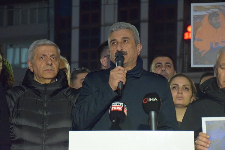 CHP Bursa 04.07'de Depremzedeleri Andı - RayHaber