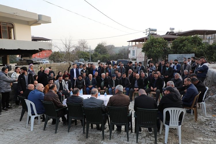 Lütfü Savaş: "Sitemlerinde Haklı Olan Her Hataylı Başımızın Tacı" - RayHaber