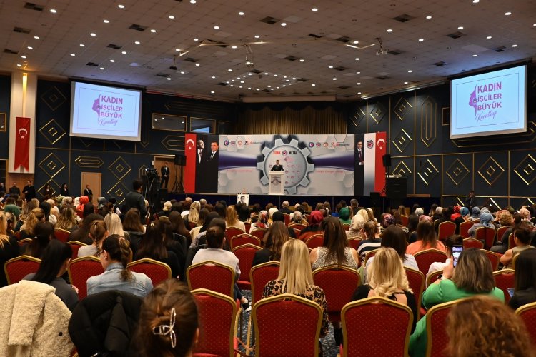 Kadın İşçiler Büyük Kurultay'da Toplandı - RayHaber