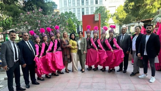 Azerbaycan Heyeti Manisa'da - RayHaber
