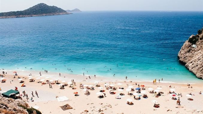 Antalya Turizmi Rekor Kırıyor - RayHaber