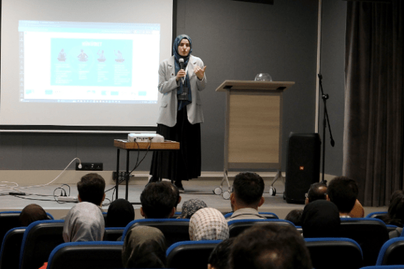 Konya'da Filistin'e Destek Mesajı: Liseler Arası Münazara Yarışması! - RayHaber
