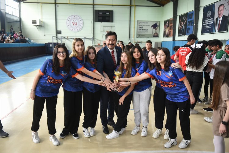 Yenişehir’de 19 Mayıs Coşkuyla Kutlandı - RayHaber