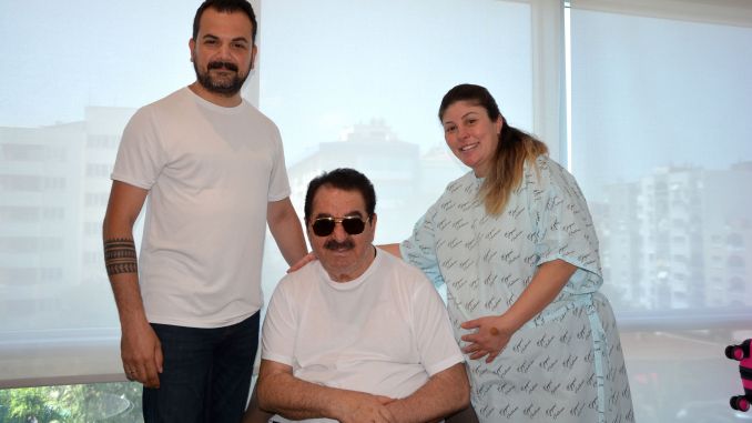 İbrahim Tatlıses, Şule Yazar'ın Doğum Heyecanına Ortak Oldu - RayHaber