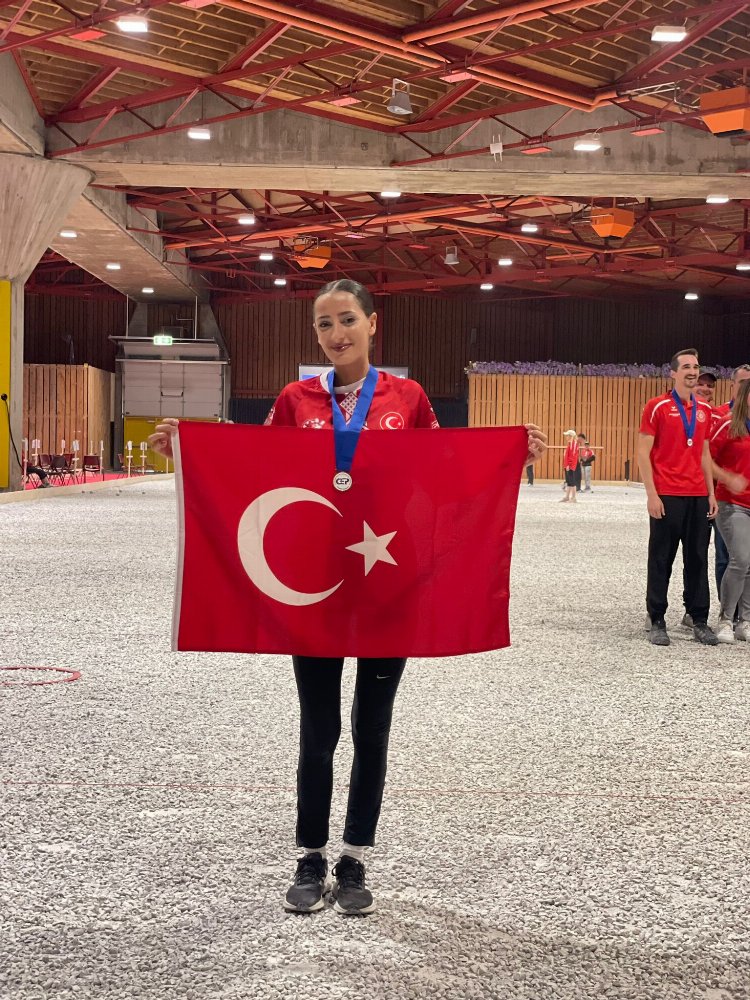 Bursa Büyükşehirli Atletlerden Avrupa Başarısı - RayHaber