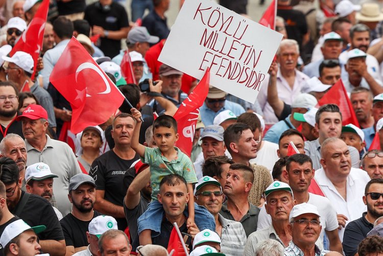 CHP Lideri Özel'den Buğday Mesajı - RayHaber