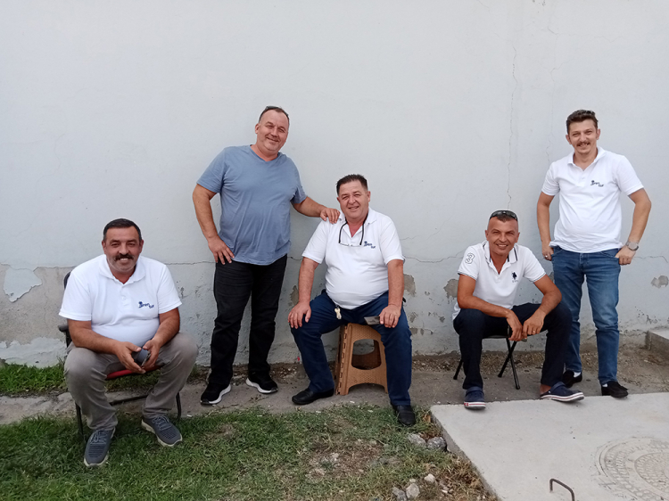 Bursa’da Servis Sürücüleri Sıcaklardan Şikayetçi - RayHaber
