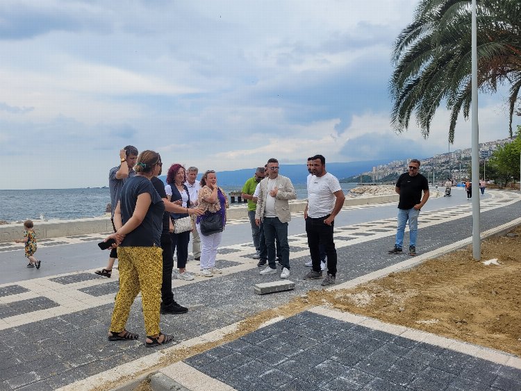 Bursa'da Yeşil Alanlara Estetik Dokunuş - RayHaber