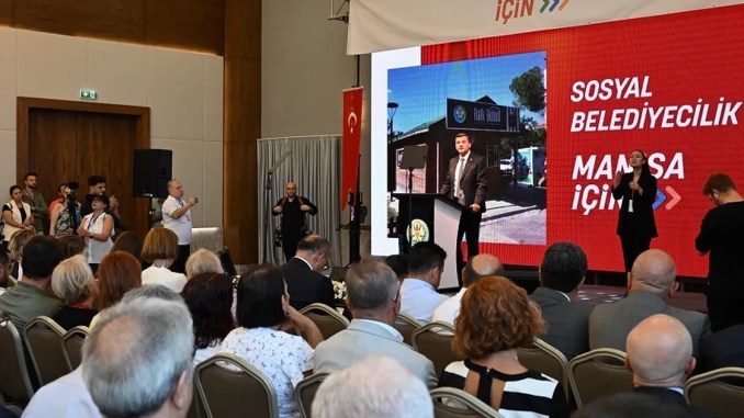 'Manisa İçin' Yeni Devir Manifestosunu Açıkladı - RayHaber