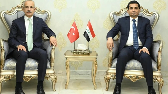 Bakan Uraloğlu Bağdat'ta Kalkınma Yolu'nu Görüştü - RayHaber