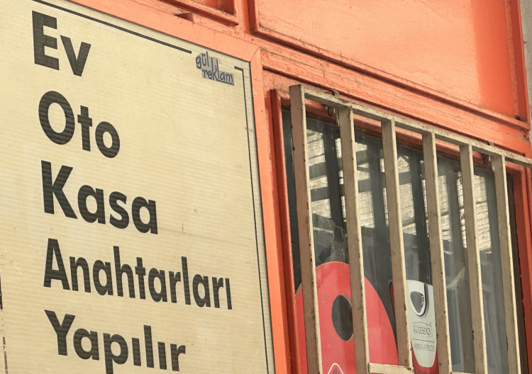 Kapıda Kalan Yandı! İşte Bursa’da Çilingir Ücretleri… - RayHaber