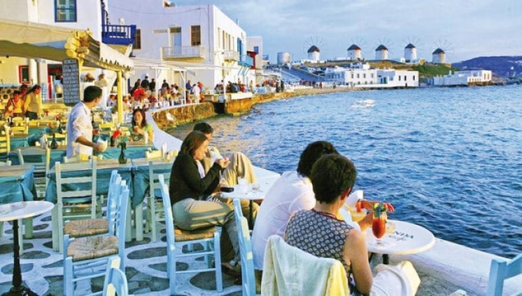 Yerli Turist Bu Dönem Yunan Adalarında - RayHaber