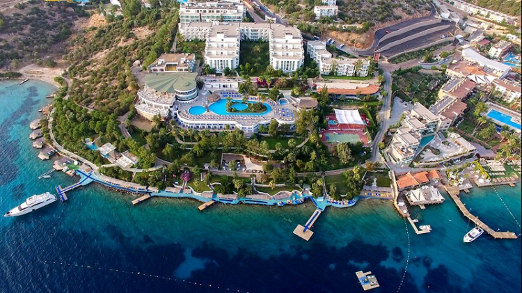 Yerli Turist Bu Dönem Yunan Adalarında - RayHaber