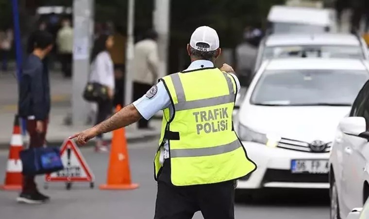 Eski Tip Ehliyet Yenileme Süreci ve Cezalar - RayHaber