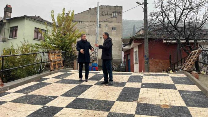 Gemlik Belediyesi Küçükkumla'daki Köprüyü Yeniledi - RayHaber