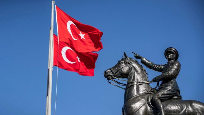 Başkan Tugay'dan 19 Mayıs Mitingine Davet - RayHaber