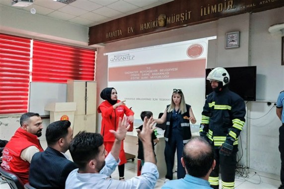 Gaziantep’te İşitme Engellilere Yangın Eğitimi - RayHaber