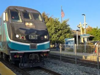 Metrolink'in Santa Barbara Seferleri Ocak 2026'ya Ertelendi - RayHaber