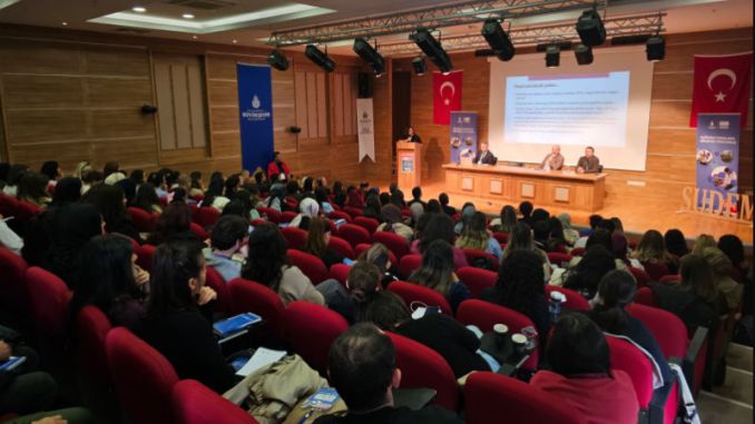 İBB'den Kumar Bağımlılığı Paneli - RayHaber