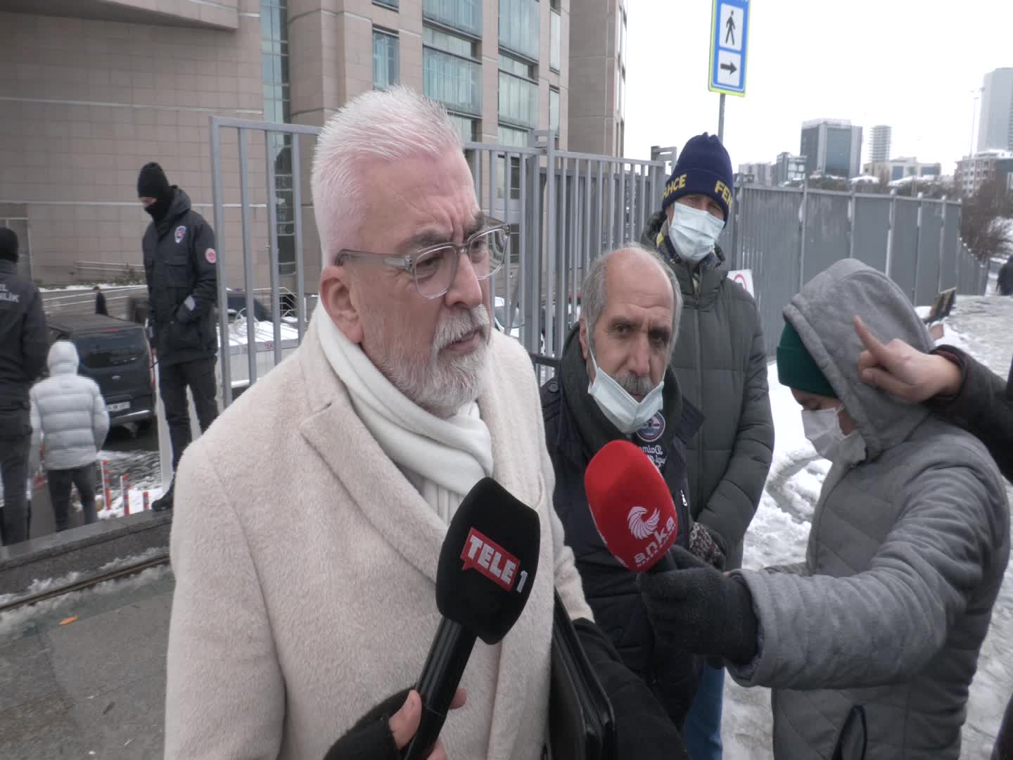 Sedef Kabaş Kimdir, Neden Gözaltına Alındı? - RayHaber