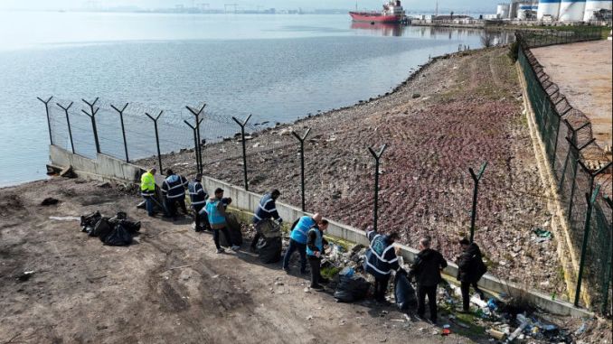 Plajyolu Sahili’nde Dev Temizlik Operasyonu - RayHaber