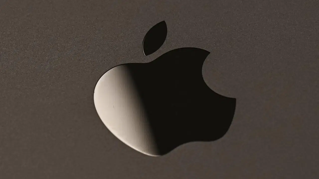 Apple Büyük Şirketlerde Kalıcı - RayHaber