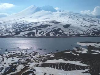 Erciyes’te Erime Başladı, Karavanlar Suyla Mücadele Ediyor - RayHaber
