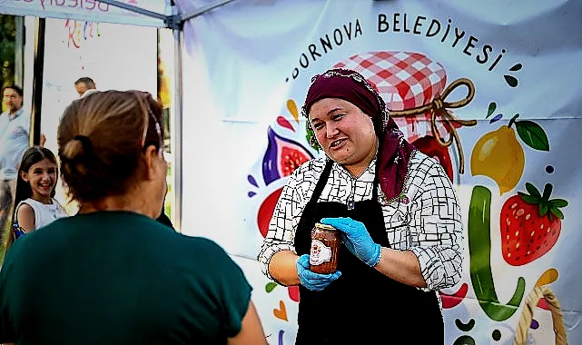 Bornova'da Doğal Lezzetler Halkla Buluşuyor - RayHaber