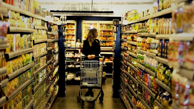Ticaret Satış Hacmi Temmuzda Geriledi: Perakende Satışlar Yükseldi - RayHaber
